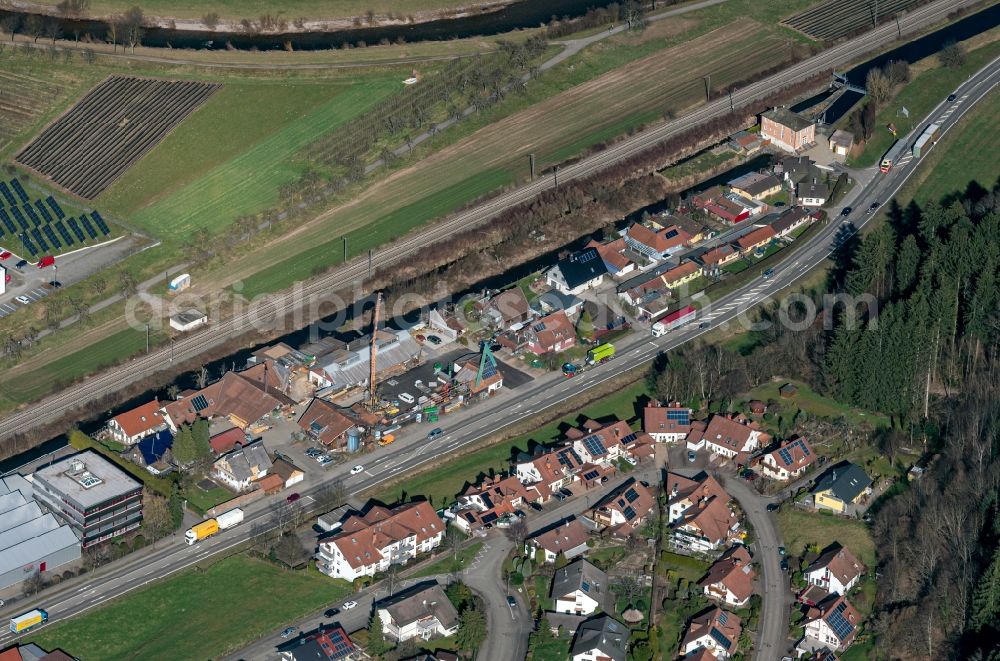 Aerial photograph Haslach im Kinzigtal - Industrial estate and company settlement on Hausacher Strasse in Haslach im Kinzigtal in the state Baden-Wuerttemberg, Germany
