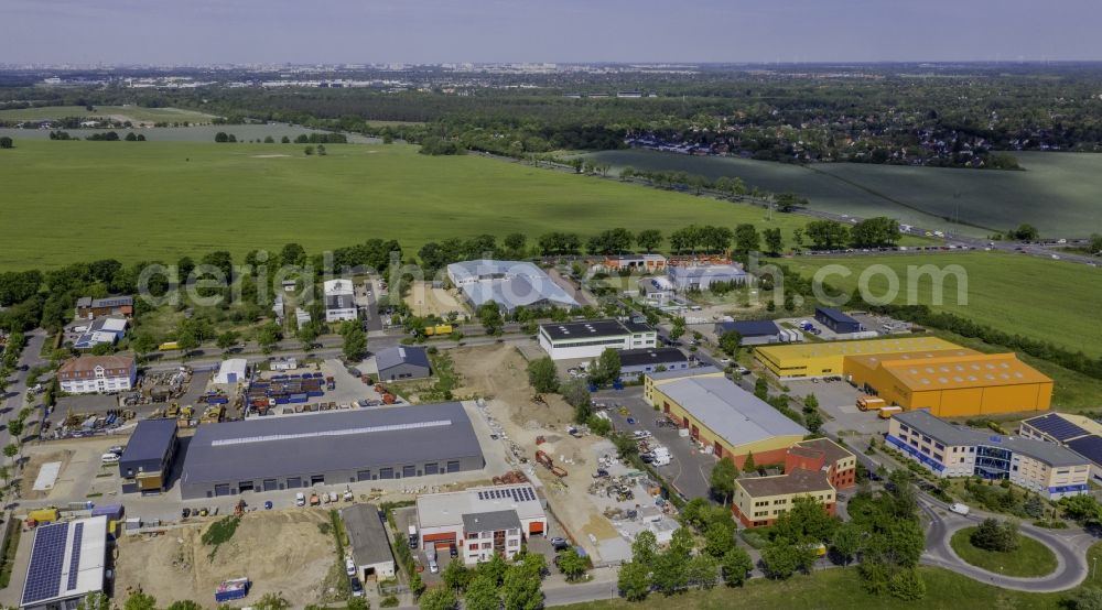 Schöneiche from above - Industrial estate and company settlement North in Schoeneiche in the state Brandenburg, Germany
