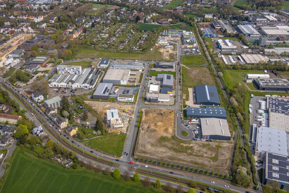 Aerial image Bochum - Industrial estate and company settlement on street Castroper Hellweg in the district Hiltrop in Bochum at Ruhrgebiet in the state North Rhine-Westphalia, Germany