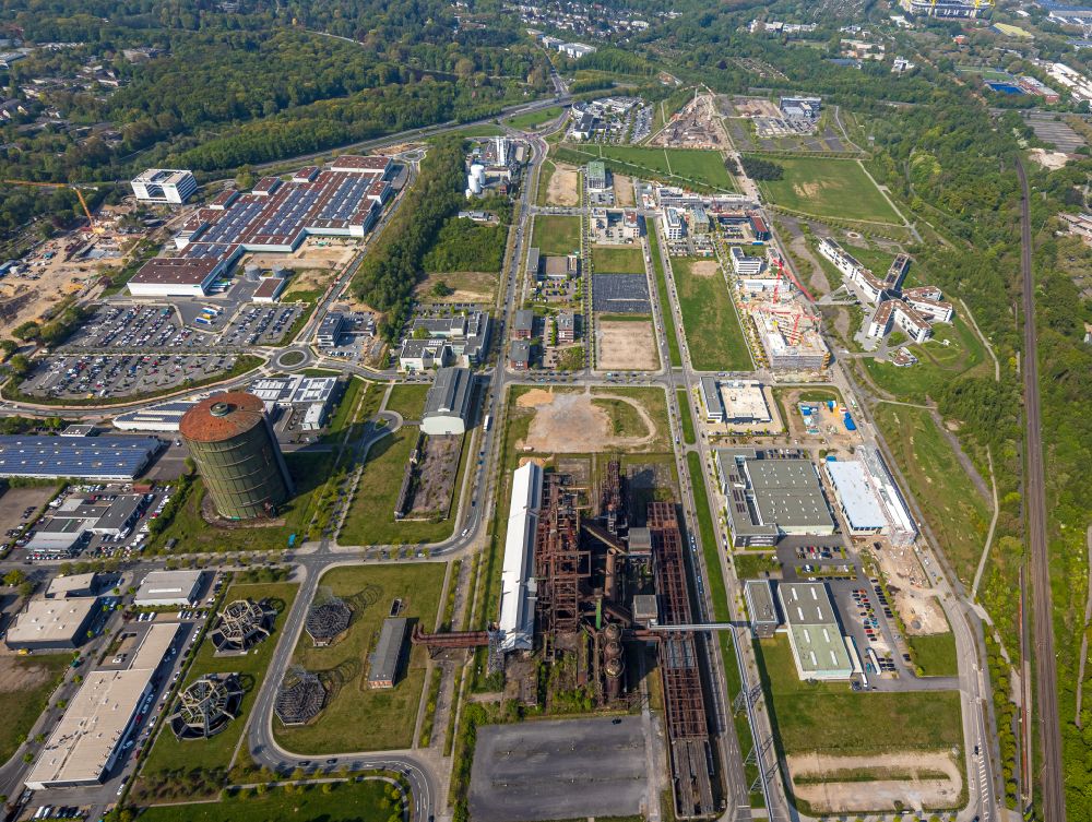 Aerial photograph Dortmund - Industrial estate and company settlement Phoenix-West in the district Hoerde in Dortmund at Ruhrgebiet in the state North Rhine-Westphalia, Germany