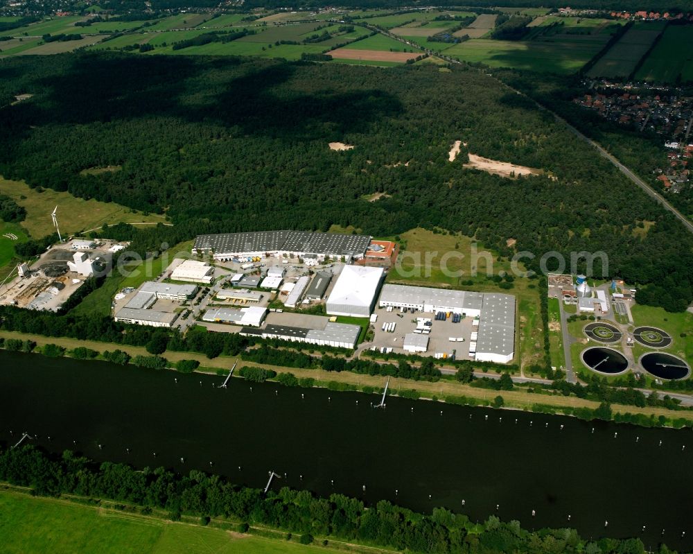 Aerial image Geesthacht - Industrial estate and company settlement Am Schleusenkanal in Geesthacht in the state Schleswig-Holstein, Germany