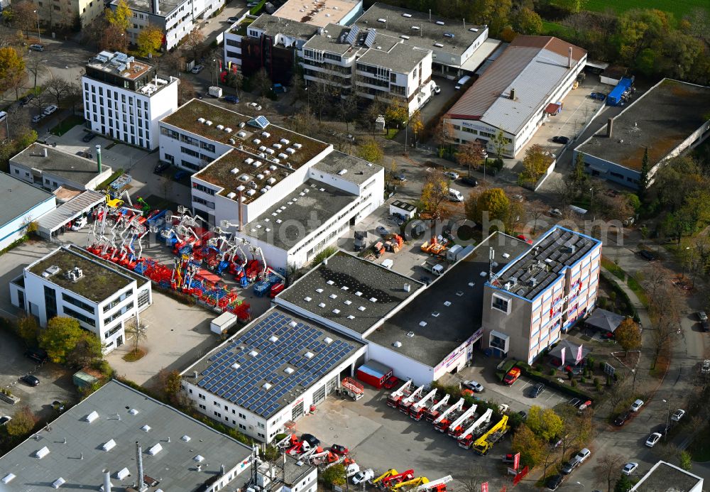 München from the bird's eye view: Industrial estate and company settlement on street Stahlgruberring in the district Trudering-Riem in Munich in the state Bavaria, Germany
