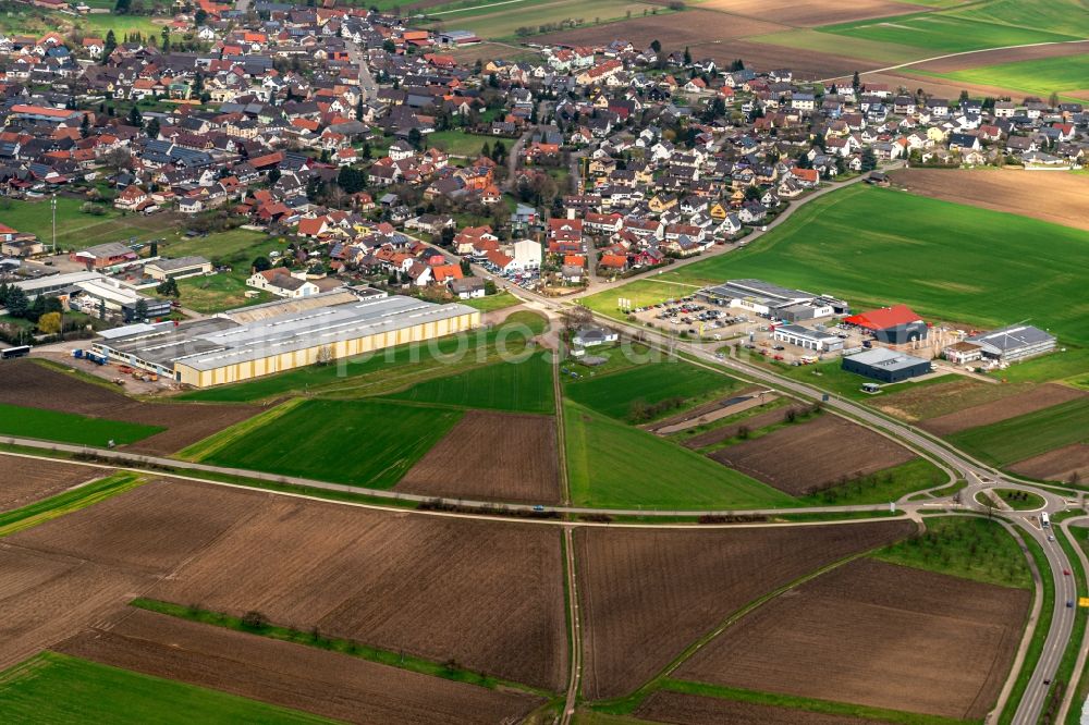 Aerial image Altenheim - Industrial estate and company settlement with Supermarkt in Osten von in Altenheim in the state Baden-Wurttemberg, Germany