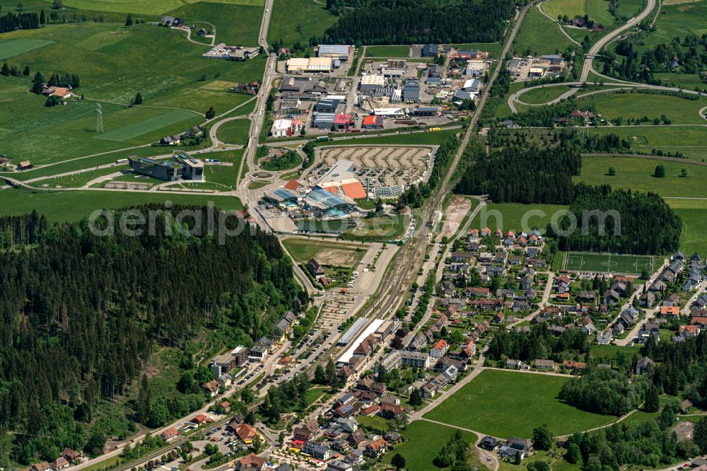 Titisee-Neustadt from the bird's eye view: Industrial estate and company settlement Gewerbegebiet Titisee in Titisee-Neustadt in the state Baden-Wuerttemberg, Germany