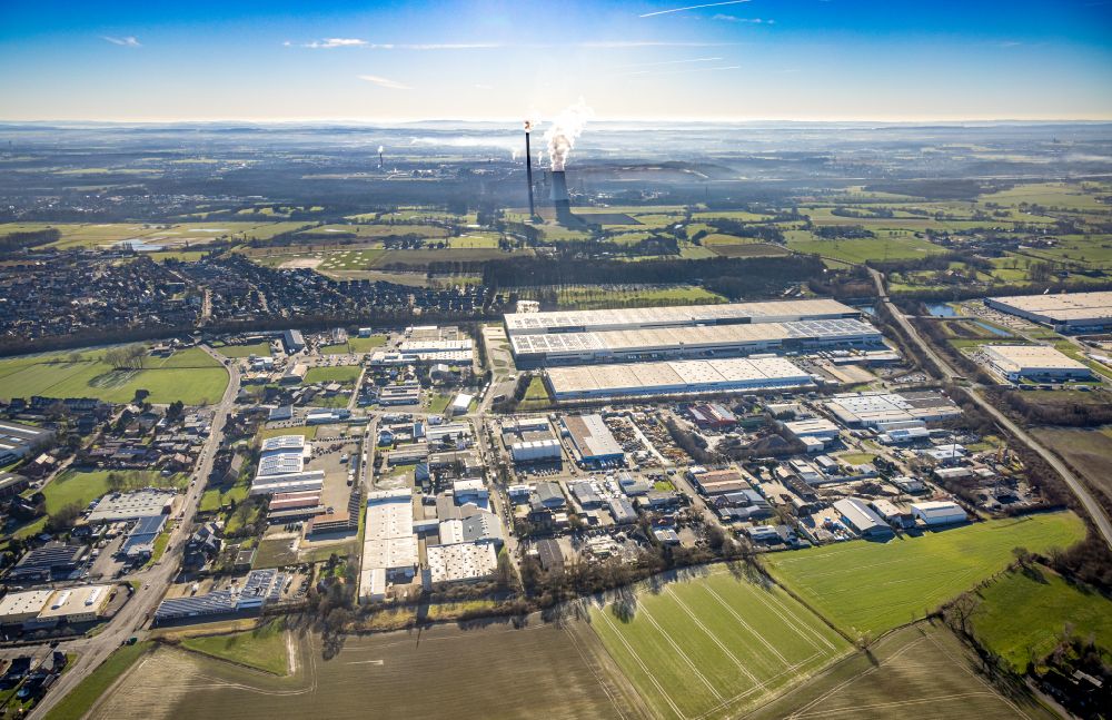Aerial photograph Werne - Industrial estate and company settlement on street Wahrbrink in Werne at Ruhrgebiet in the state North Rhine-Westphalia, Germany