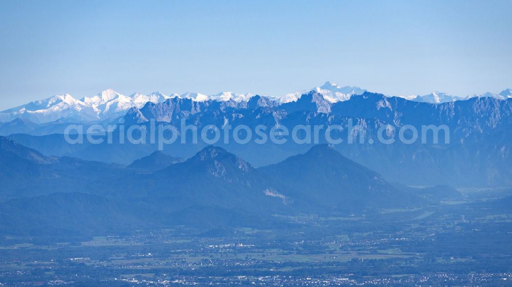 Aerial photograph Innergschlöß - Rocky and mountainous landscape of Alpen bis hin zum Grossvenediger in Innergschloess in Tirol, Austria