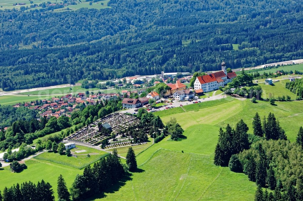 Aerial photograph Hohenpeißenberg - Summit of the Hohe Peissenberg near Hohenpeissenberg in the state of Bavaria. In the picture, the pilgrimage church of the Ascension of the Virgin Mary, Sendemast of the radio station and the meteorological observatory, the oldest mountain weather reserve in the world