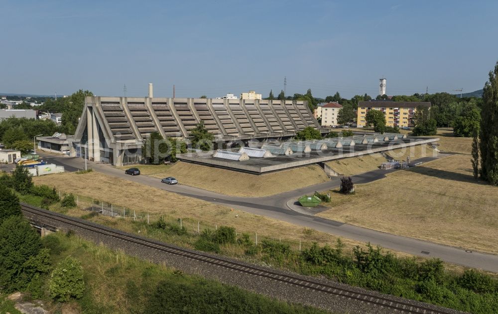 Aerial photograph Amberg - The Glasfactory or so called Glascathedral in the district Bergsteig in Amberg in the state Bavaria, was the last building planed by famous architect, designer and founder of Bauhaus Walter Gropius