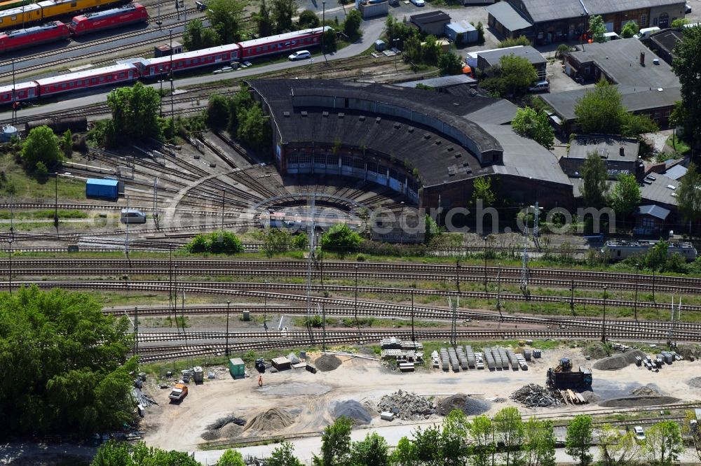 Berlin from above - Trackage and rail routes on the roundhouse - locomotive hall of the railway operations work in the district Rummelsburg in Berlin, Germany