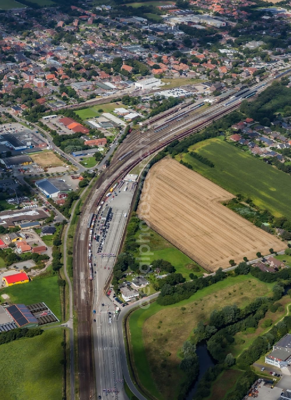 Aerial image Niebüll - Track layout and railway operations building in Niebuell in the state Schleswig-Holstein, Germany