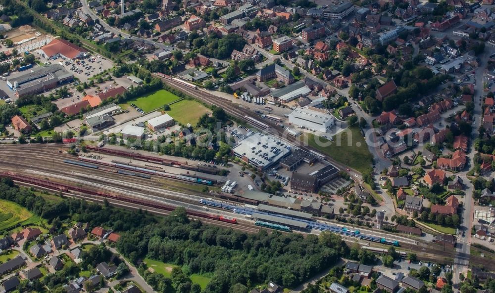 Aerial image Niebüll - Track layout and railway operations building in Niebuell in the state Schleswig-Holstein, Germany
