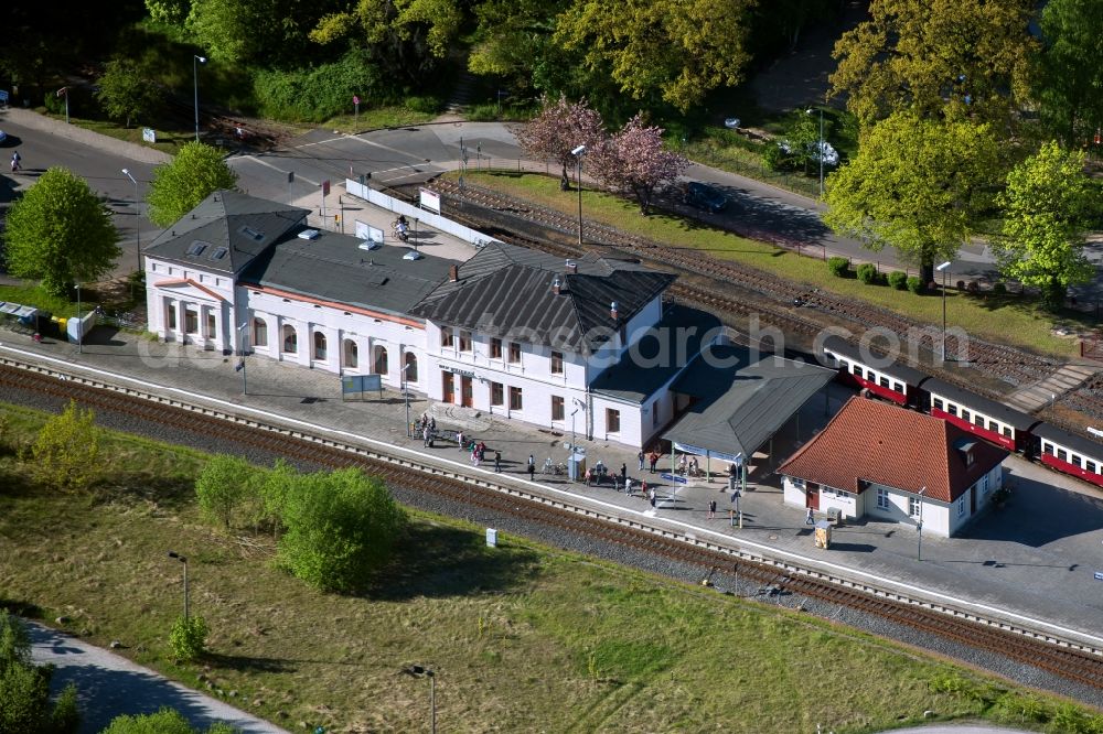 Aerial image Bad Doberan - Station railway building of the Deutsche Bahn in Bad Doberan in the state Mecklenburg - Western Pomerania, Germany