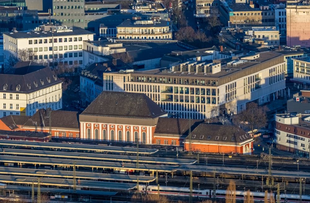 Aerial image Hamm - Station railway building of the Deutsche Bahn in Hamm in the state North Rhine-Westphalia, Germany