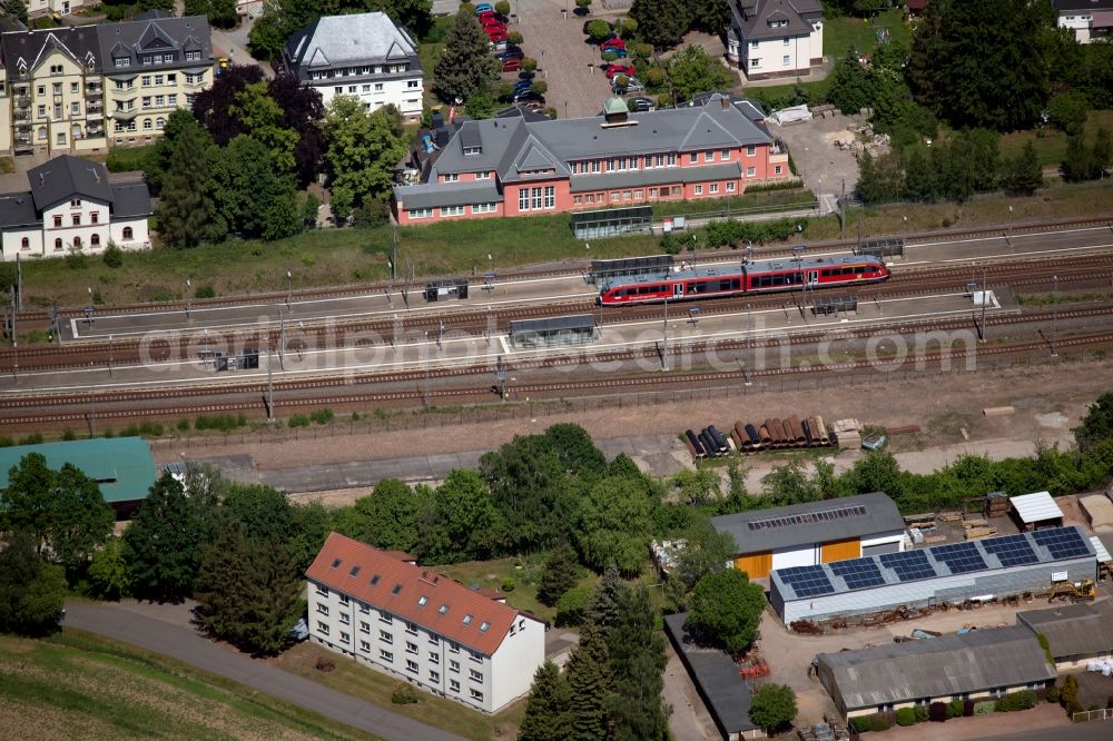 Niederwiesa from the bird's eye view: Station railway building of the Deutsche Bahn in Niederwiesa in the state Saxony, Germany