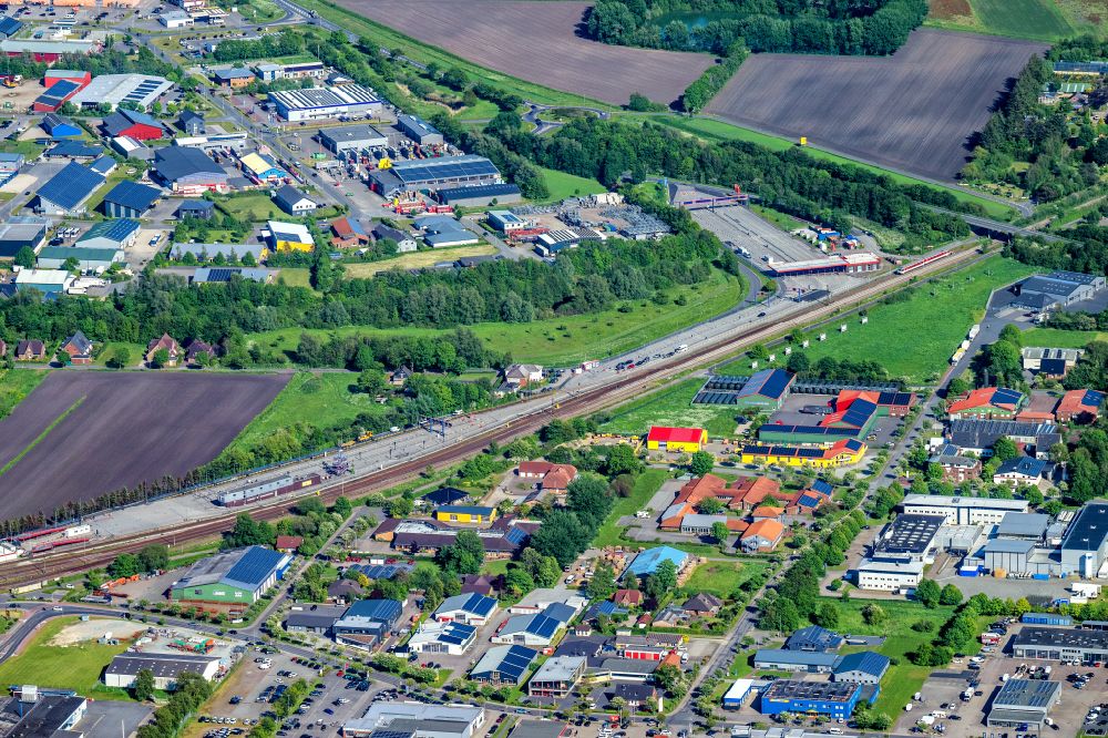 Aerial image Niebüll - Station railway building of the Deutsche Bahn Sylt-Shuttle in Niebuell in the state Schleswig-Holstein, Germany