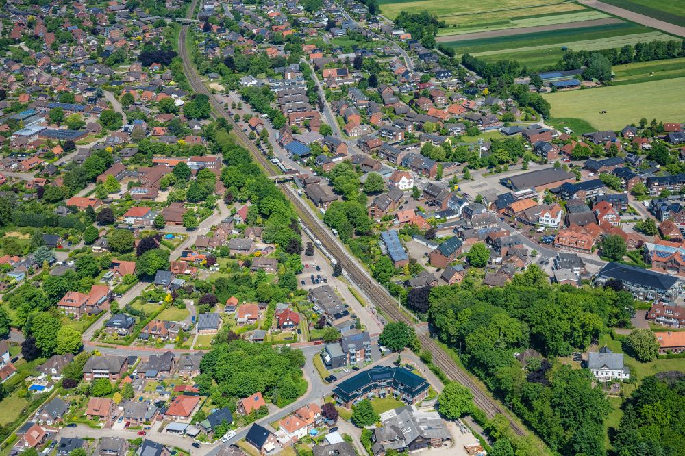Aerial image Horneburg - Train station railway building in Horneburg in the state Lower Saxony, Germany