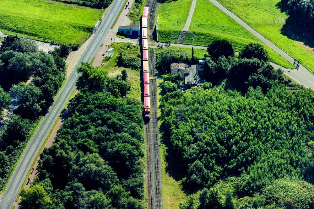 Aerial photograph Borkum - Track layout and train of the Insel Bahn on Borkum in the state Lower Saxony, Germany