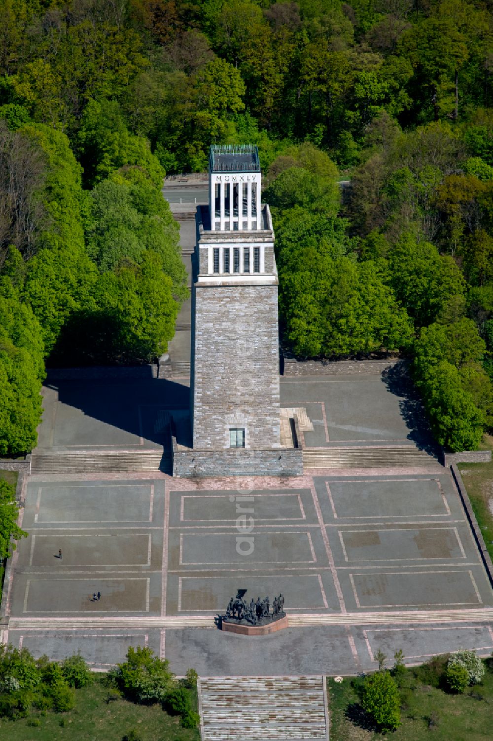 Aerial photograph Weimar - Tourist attraction of the historic monument Nationale Mahn- and Gedenkstaette of DDR Buchenwald in the district Ettersberg in Weimar in the state Thuringia, Germany