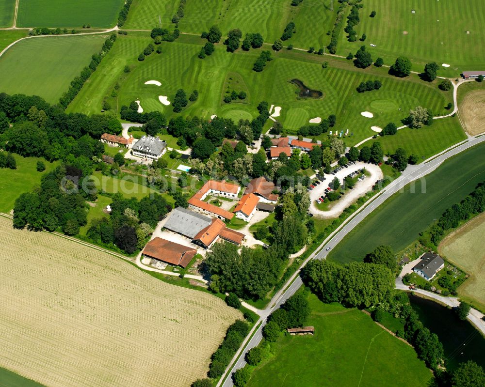 Haiming from the bird's eye view: Grounds of the Golf course at Golfclub Altoetting-Burghausen e.V. - Course Schloss Piesing in the district Piesing in Haiming in the state Bavaria, Germany