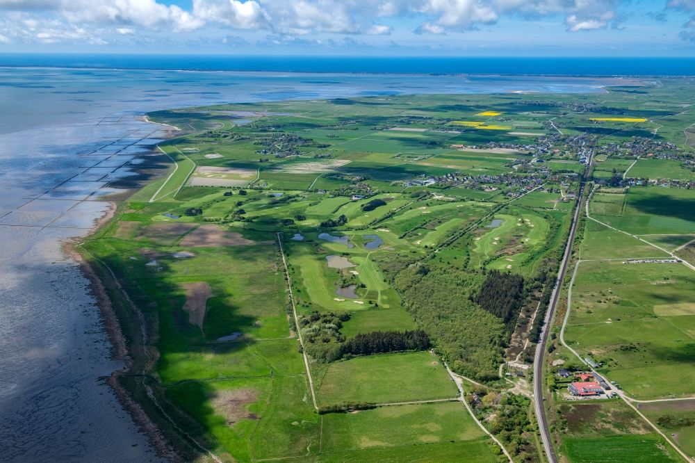 Aerial photograph Morsum - Grounds of the Golf course at Golfclub Morsum in Morsum at the island Sylt in the state Schleswig-Holstein, Germany