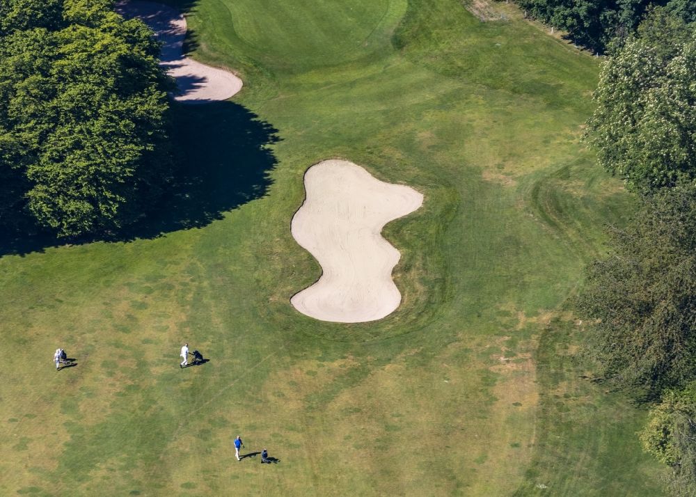 Aerial photograph Arnsberg - Grounds of the Golf course at of Golfclub Sauerland e. V. in the district Herdringen in Arnsberg in the state North Rhine-Westphalia, Germany