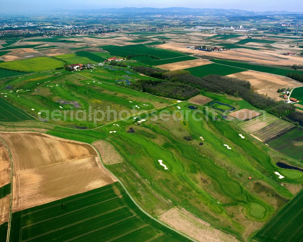 Aerial image Kirchroth - Grounds of the Golf course at Golfclub Straubing Stadt and Land e.V. in the district Bachhof in Kirchroth in the state Bavaria, Germany