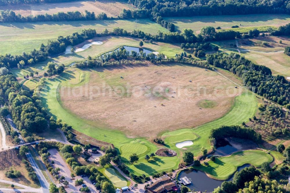 Winsen (Luhe) from above - Grounds of the Golf course at Green Eagle Golf Courses in Winsen (Luhe) in the state Lower Saxony, Germany