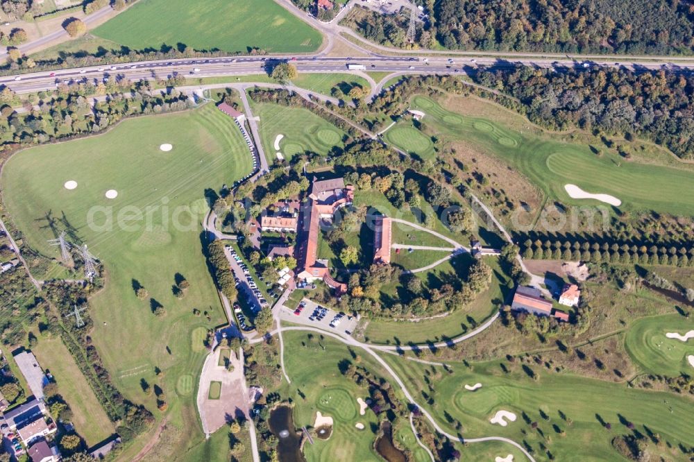 Aerial photograph Karlsruhe - Grounds of the Golf course at GC Hofgut Scheibenhardt in the district Beiertheim - Bulach in Karlsruhe in the state Baden-Wuerttemberg, Germany