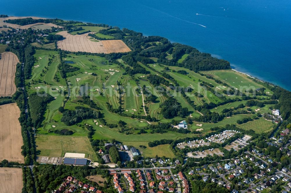 Aerial image Timmendorfer Strand - Grounds of the Golf course at Luebeck-Travemuender Golf-Klub von 1921 e.V. in Timmendorfer Strand in the state Schleswig-Holstein, Germany