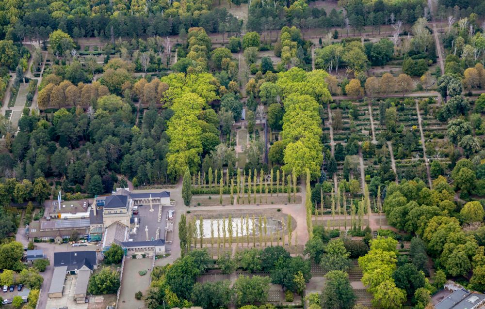 Aerial photograph Halle (Saale) - Grave rows on the grounds of the cemetery Gertraudenfriedhof in Halle (Saale) in the state Saxony-Anhalt, Germany