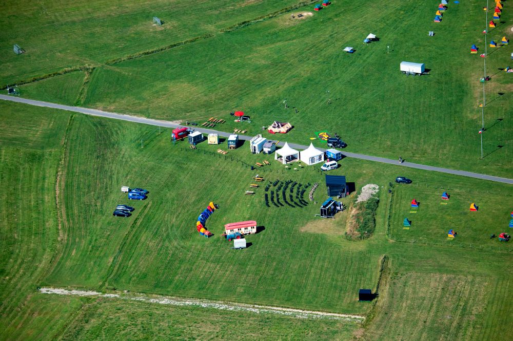 Otterndorf from above - Grassy structures of a field and meadow landscape of the cultural beach and grounds of the Elbstrand Festival on Deichstrasse in Otterndorf in the state Lower Saxony, Germany