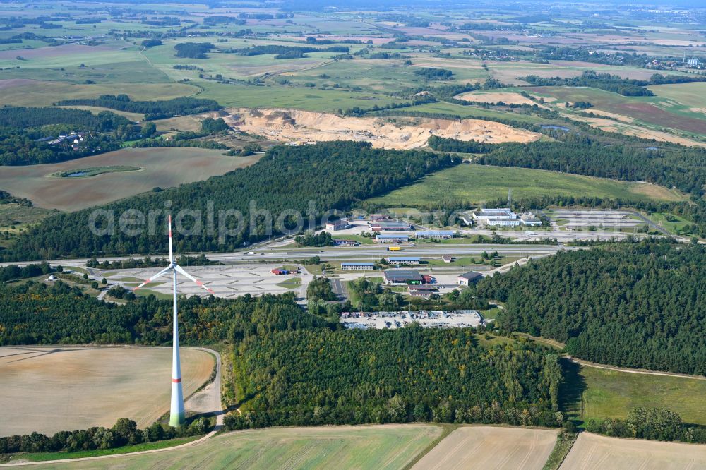 Aerial photograph Nadrensee - Border checkpointon motorway BAB A11 in Pomellen in the state Mecklenburg - Western Pomerania, Germany