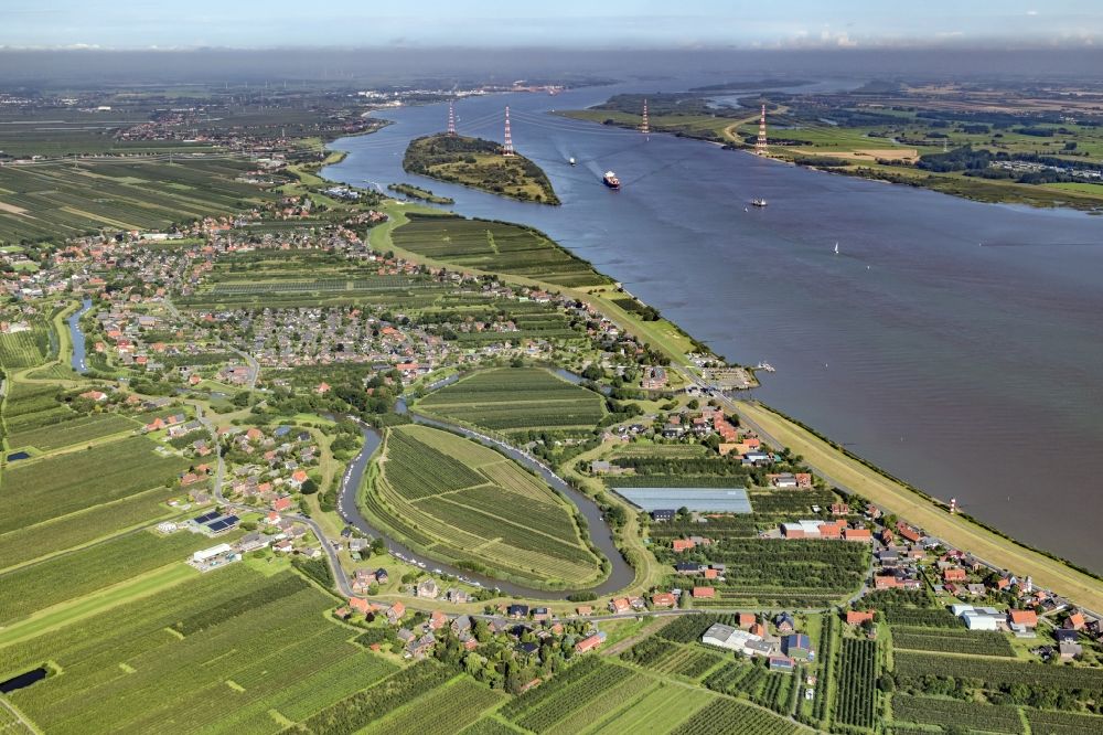 Aerial image Jork - Location in the fruit growing area Altes Land Gruenendeich Luehe in the state Niedersachsen, Germany