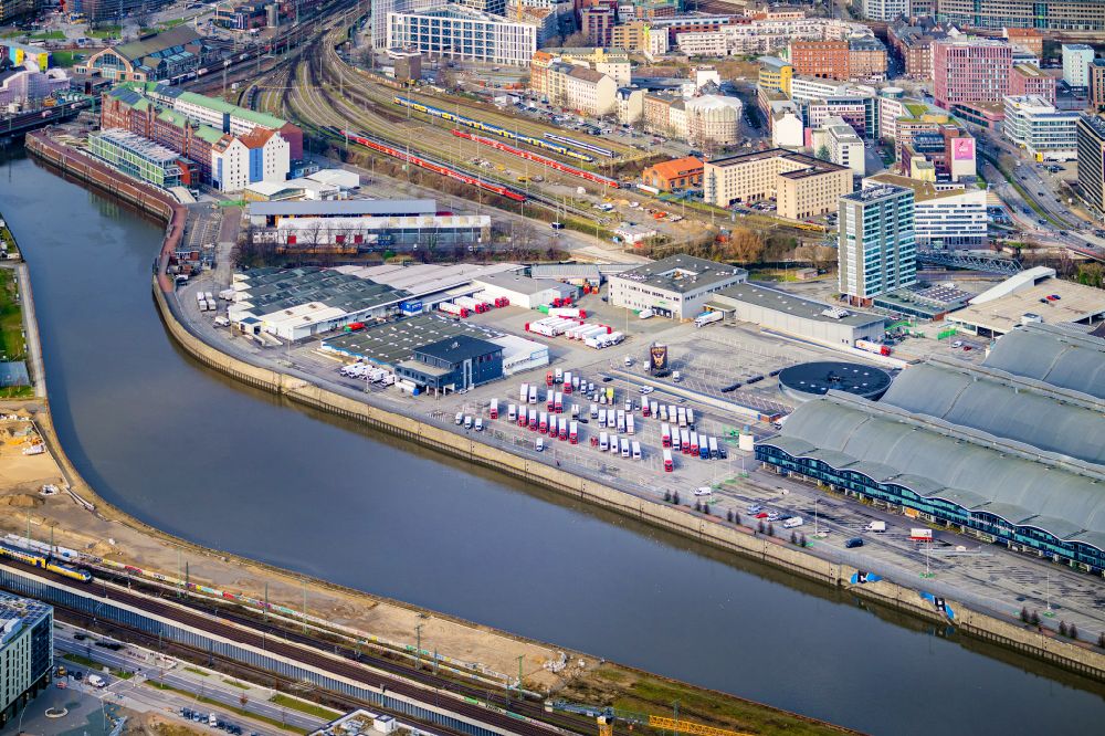 Hamburg from the bird's eye view: Wholesale center for flowers, fruit and vegetables in the Hammerbrook district in Hamburg, Germany
