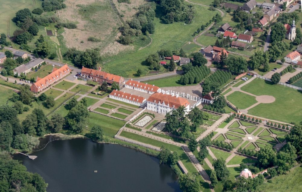 Aerial image Gransee - Castle Meseberg the Federal Government on the banks of Huwenowsees in the town district Gransee in Brandenburg
