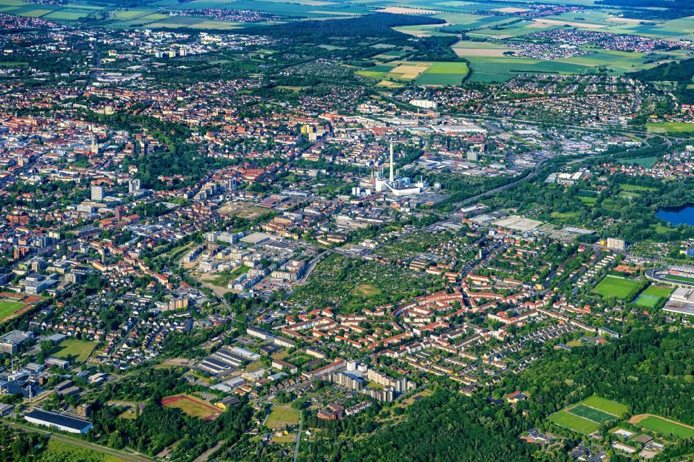 Aerial image Braunschweig - Combined cycle power plant with gas and steam turbine plants HKW Mitte in Braunschweig in the state of Lower Saxony, Germany
