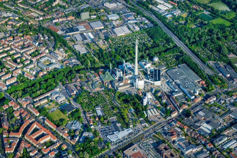 Braunschweig from the bird's eye view: Combined cycle power plant with gas and steam turbine plants HKW Mitte in Braunschweig in the state of Lower Saxony, Germany