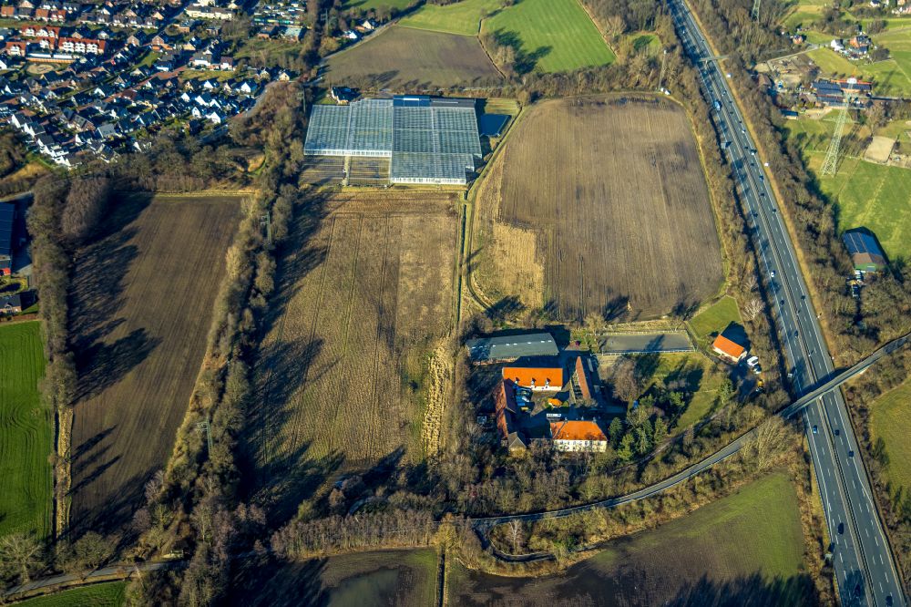 Bottrop from above - Building and manor house of the farmhouse in the district Kirchhellen in Bottrop at Ruhrgebiet in the state North Rhine-Westphalia, Germany