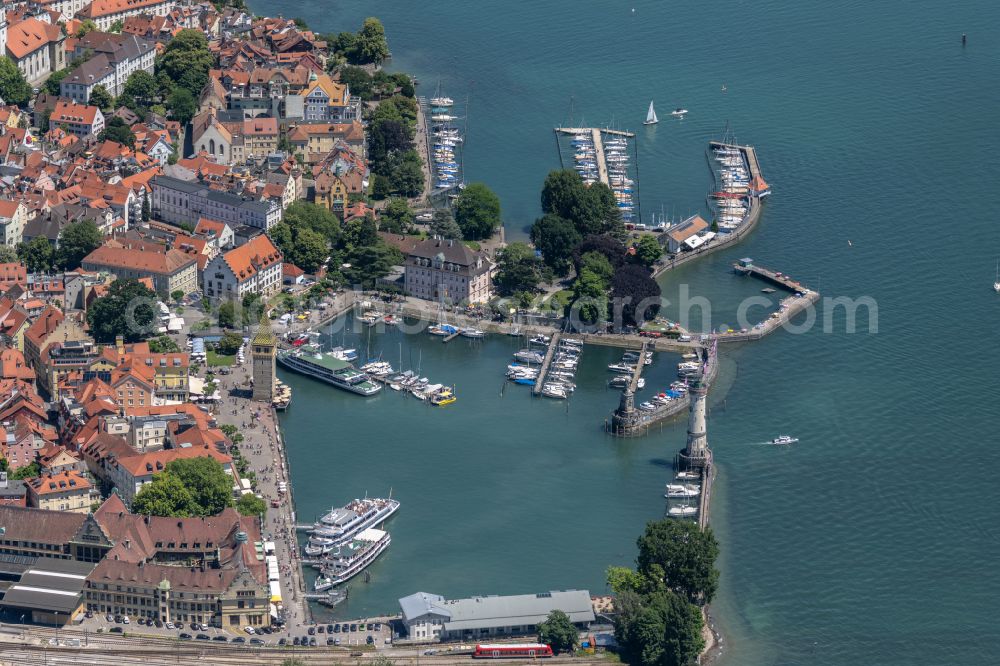Aerial photograph Lindau (Bodensee) - Island area Lindau with the village center in Lindau (Bodensee) in the state Bavaria, Germany