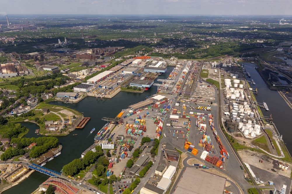 Duisburg OT Ruhrort from above - View of the port in the district of Ruhrort in Duisburg in the state North Rhine-Westphalia