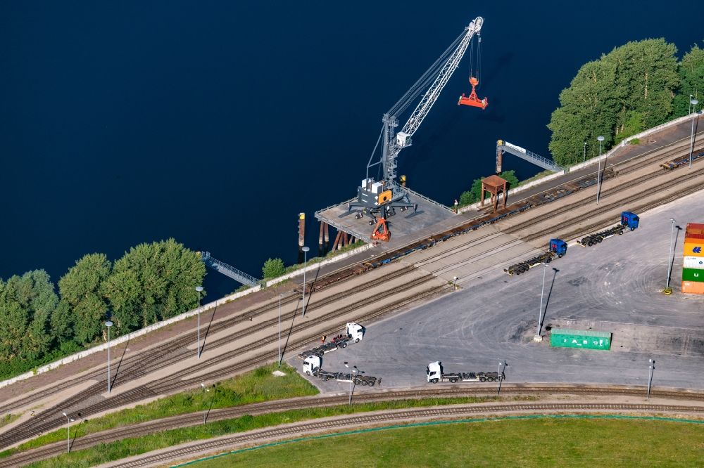 Aerial photograph Wittenberge - Port facilities with crane on the banks of the river Elbe in Wittenberge in the state Brandenburg, Germany