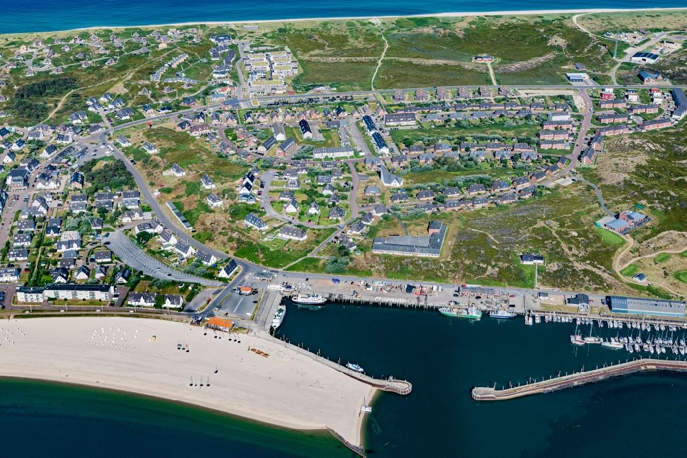 Hörnum (Sylt) from above - Port facilities on the seashore of the North Sea in Hoernum on Sylt in the state Schleswig-Holstein, Germany