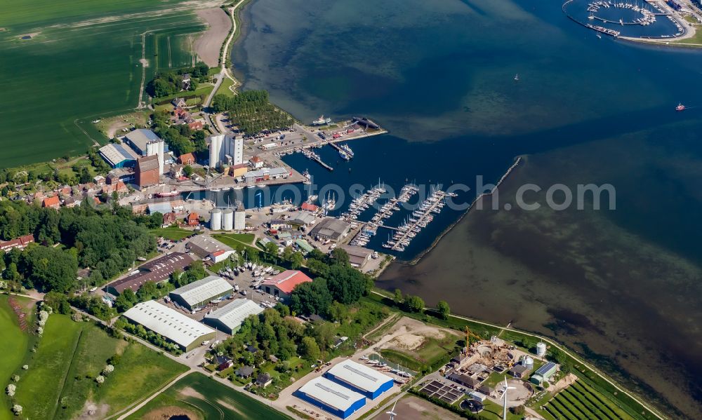 Fehmarn from the bird's eye view: Port facilities on the seashore of the Ostsee in Burgstaaken in Fehmarn on the island of Fehmarn in the state Schleswig-Holstein, Germany