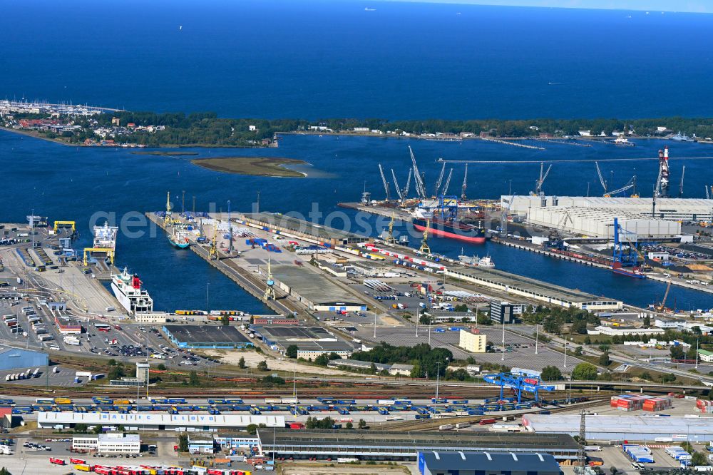 Rostock from above - Port facilities on the shores of the harbor of of Seehafen of ROSTOCK PORT GmbH in the district Peez in Rostock in the state Mecklenburg - Western Pomerania, Germany