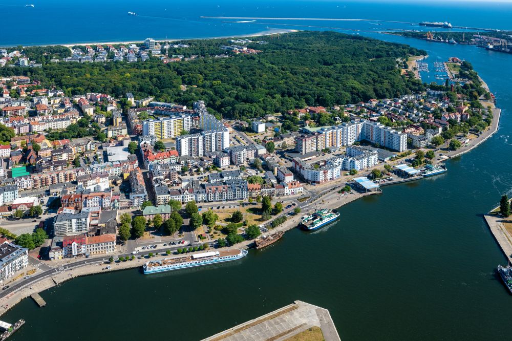 Swinemünde from above - Port facilities on the shores of the harbor of of Seehafen in Swinemuende in West Pomerania, Poland