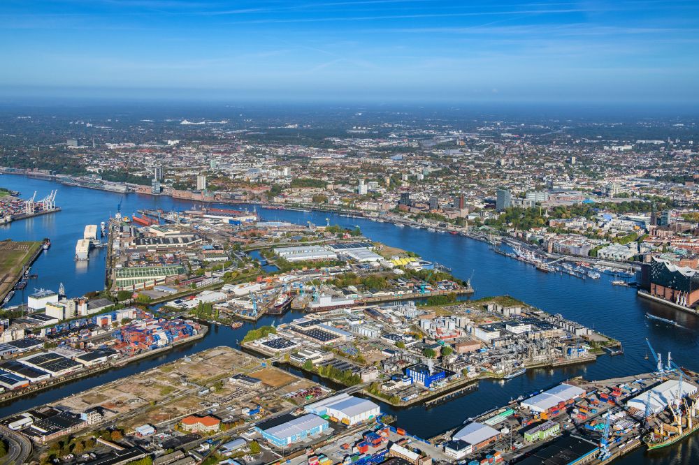 Aerial image Hamburg - Port facilities on the shores of the harbor of in district Steinwerder in Hamburg