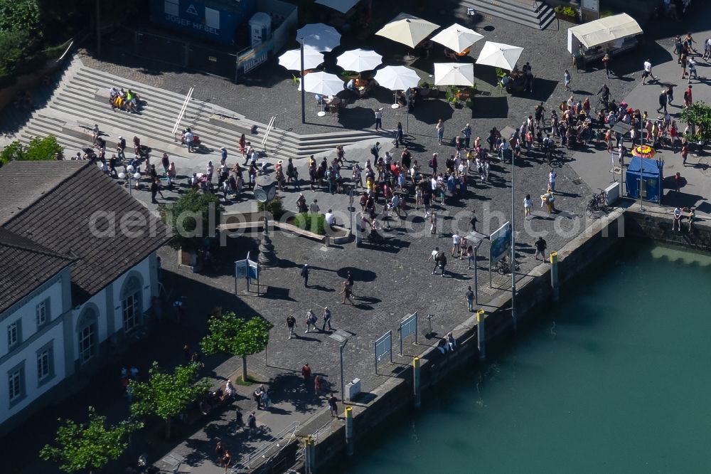 Konstanz from the bird's eye view: Ship moorings at the harbor basin of the inland port for passenger ships and ferries sowie Segel- and Sportboote on street Hafenstrasse in Konstanz at Bodensee in the state Baden-Wuerttemberg, Germany