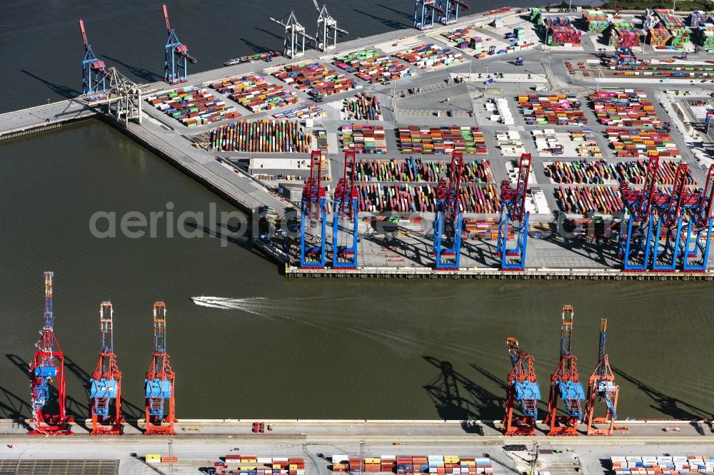 Aerial photograph Hamburg - Harbor crane on Container Terminal in the port of the international port of the EUROGATE Container Terminal Hamburg GmbH in Hamburg