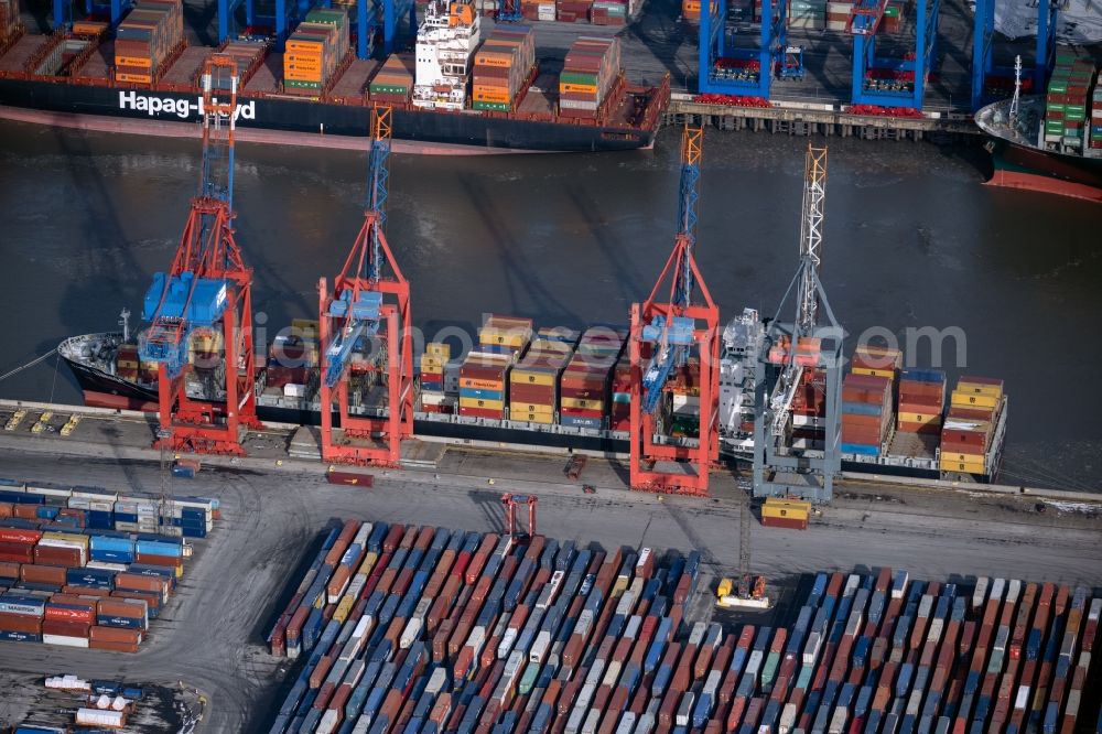 Aerial image Hamburg - Vertical aerial view from the satellite perspective harbor crane of the container Terminal in the port of the international port of the EUROGATE Container Terminal Hamburg GmbH in Hamburg