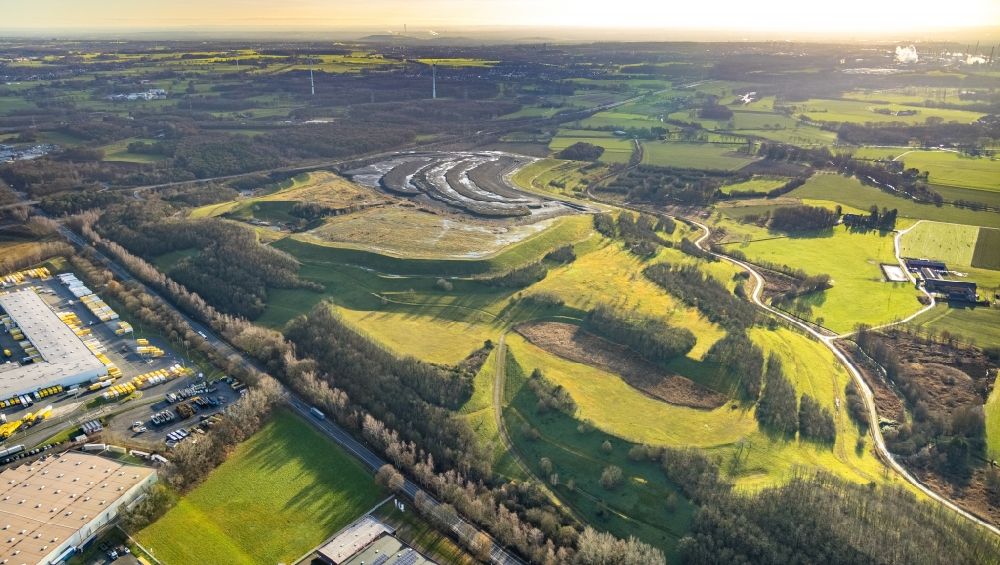 Aerial image Dorsten - Acclivity Huerfeld in Dorsten at Ruhrgebiet in the state of North Rhine-Westphalia